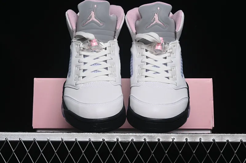 All categories Air Jordan Jordan series basketball shoes Air Jordan 5 OG version Air Jordan 5 Retro "35th Anniversary" AJ5 Joe 5 Girly Pink HQ7978-102